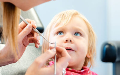 Wanneer moet u voor het eerst met uw kind naar de tandarts gaan?